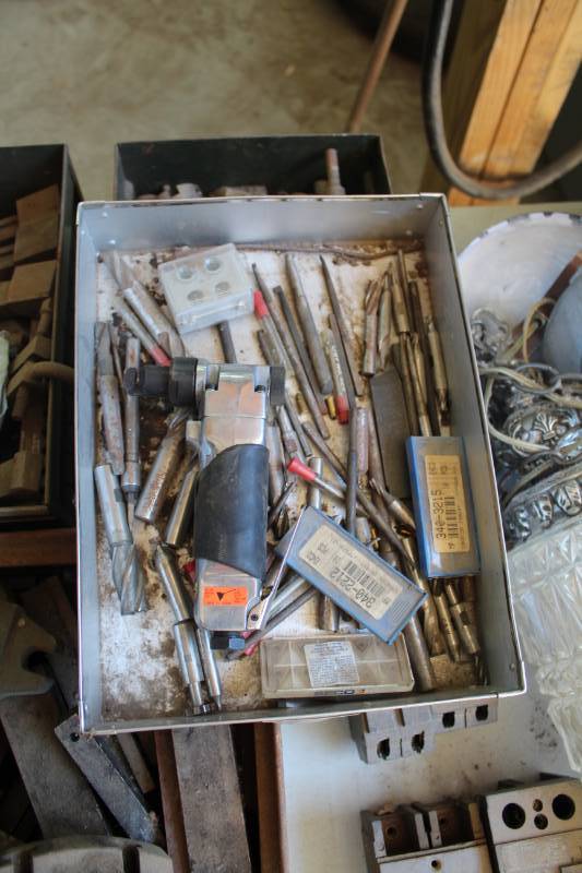 lot 586 image: Mill Parts