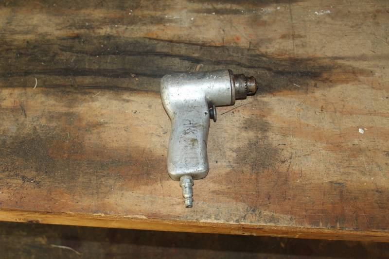 lot 216 image: Pneumatic Drill