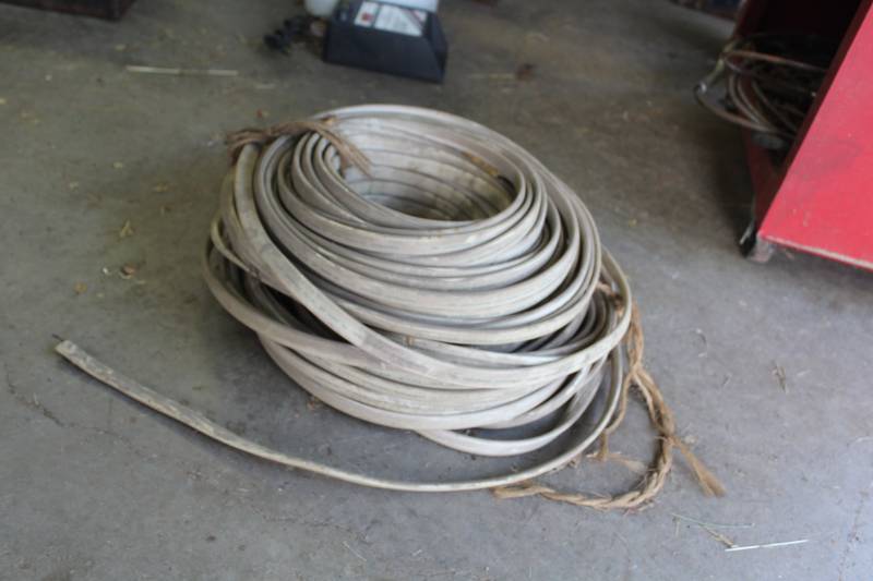 lot 237 image: Lot of (Approximately 200 Feet) 12AWG UF Sunlight Resistent Cable