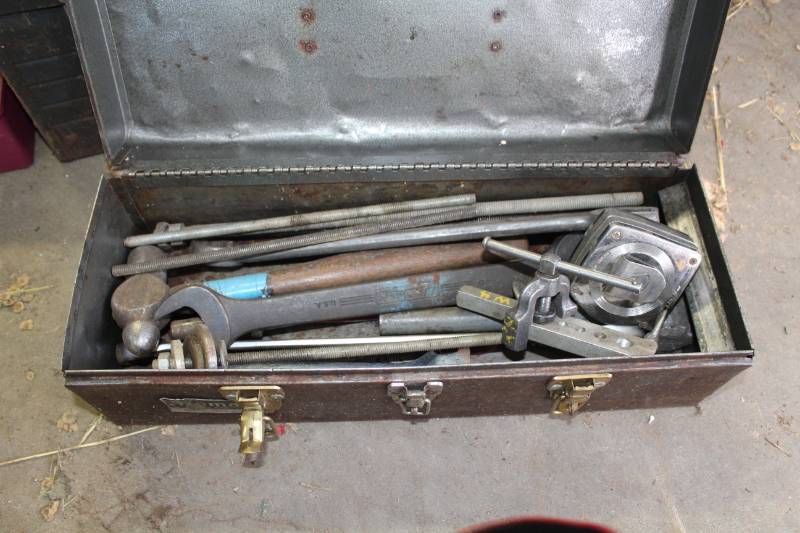 lot 240 image: Metal Tool Box, Ball Pean Hammer, Wrenches, Tape Measure, Cutting Guide, Threaded Rods and more