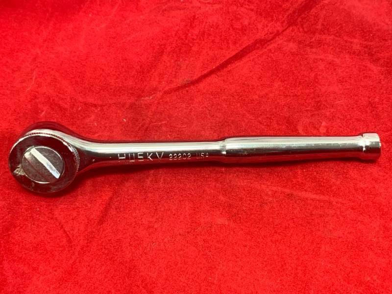 lot 65 image: Husky MADE IN USA 38 Socket Wrench