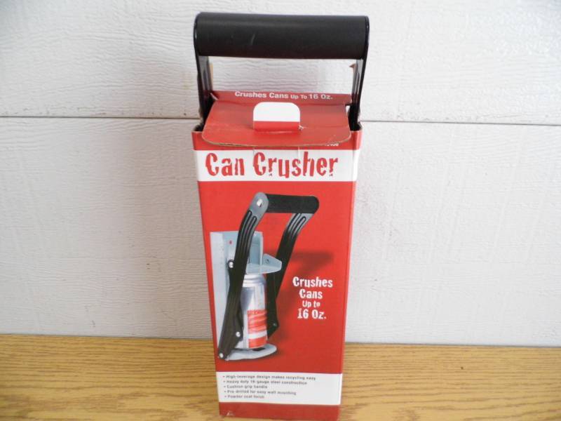 lot 46 image: Can Crusher