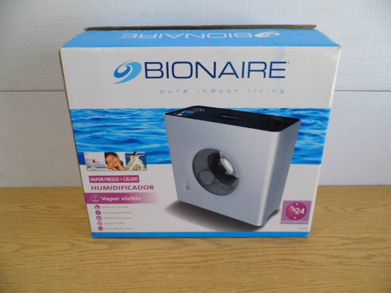 lot 59 image: Bionaire Distilled Water Humidifier