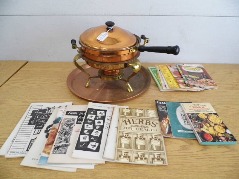 lot 72 image: Chaffing Dish - Cook Books