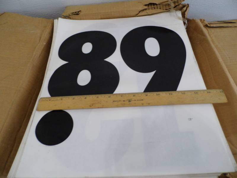 lot 89 image: Sticker Numbers