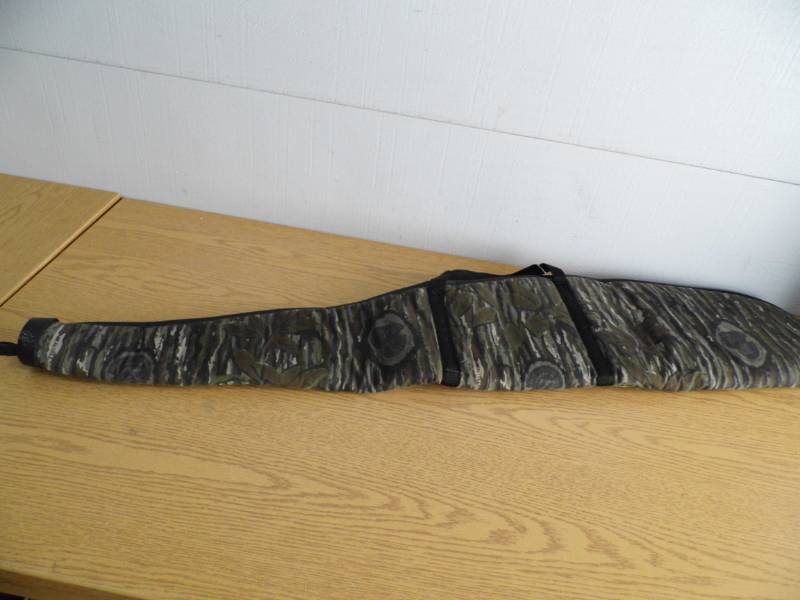 lot 114 image: Gun Case