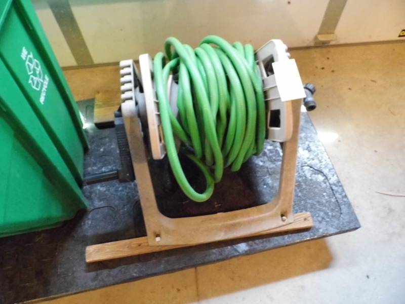 lot 164 image: Hose w Reel