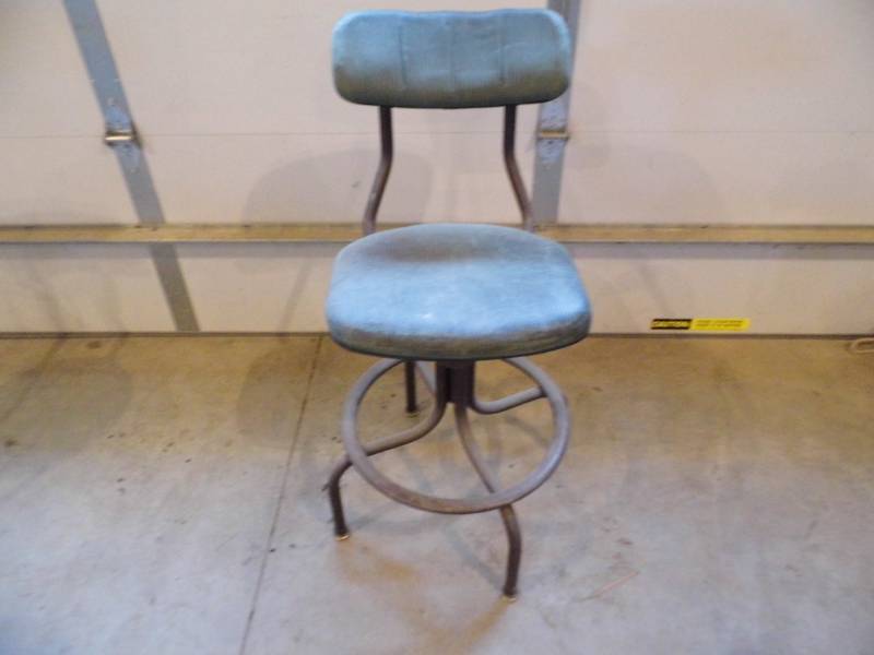 lot 176 image: Work Bench Stool