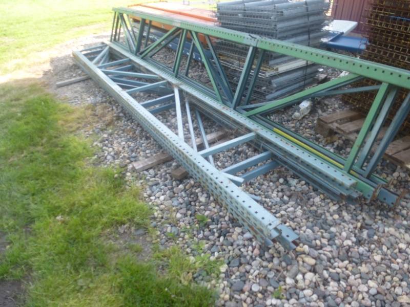 Pallet Racking Tear Drop Style
