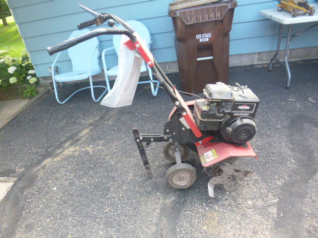 lot 3 image: Rally Roto Tiller