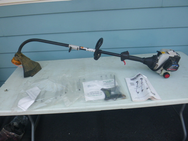lot 6 image: Yardman Weed Whip
