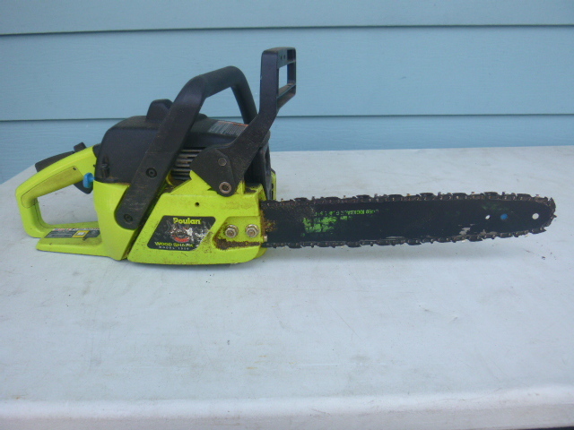 lot 17 image: Poulan Chain Saw