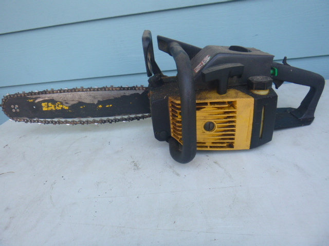 lot 18 image: McCulloch Chain Saw