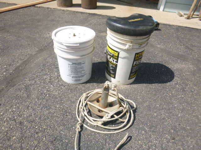lot 57 image: Fishing Bucket with Seat