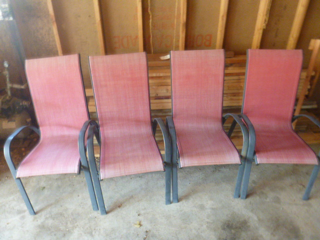 lot 148 image: 4 Patio Chairs