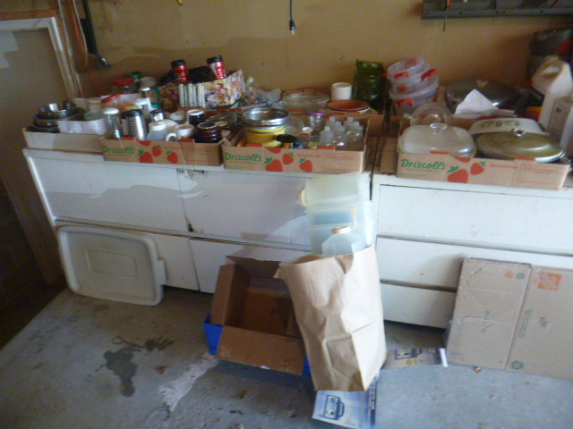 lot 176 image: Miscellaneous Kitchen Items