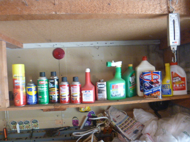 lot 177 image: Garage Liquids