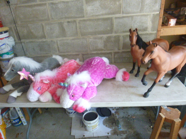 lot 193 image: Stuffed and Plastic Horses