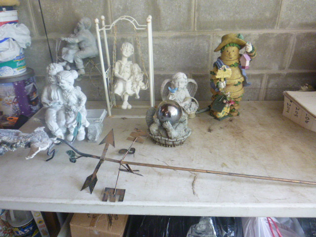 lot 204 image: 7 Lawn Statues