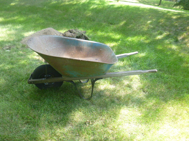 lot 283 image: Wheel Barrow