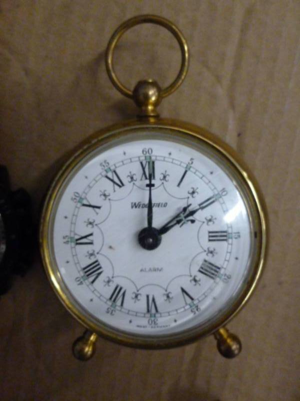 lot 40 image: Vintage Alarm Clock
