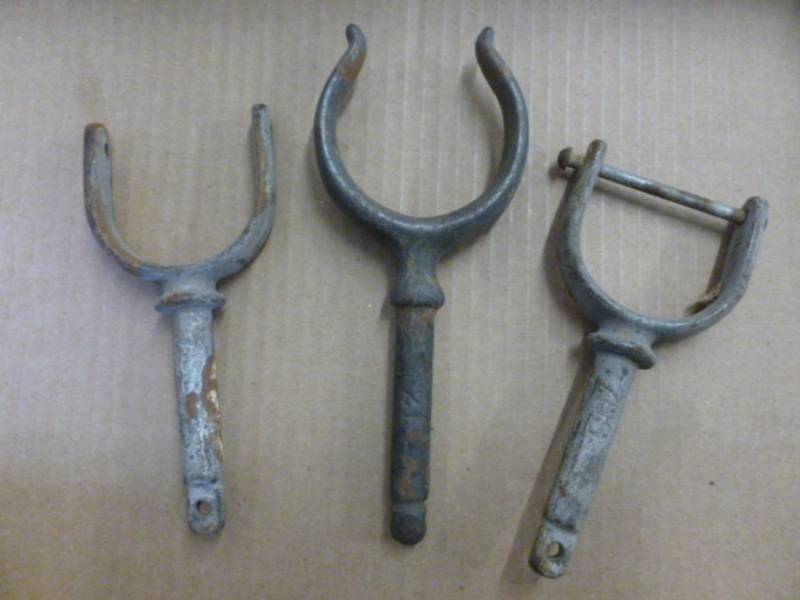 lot 77 image: Vintage Oar Locks