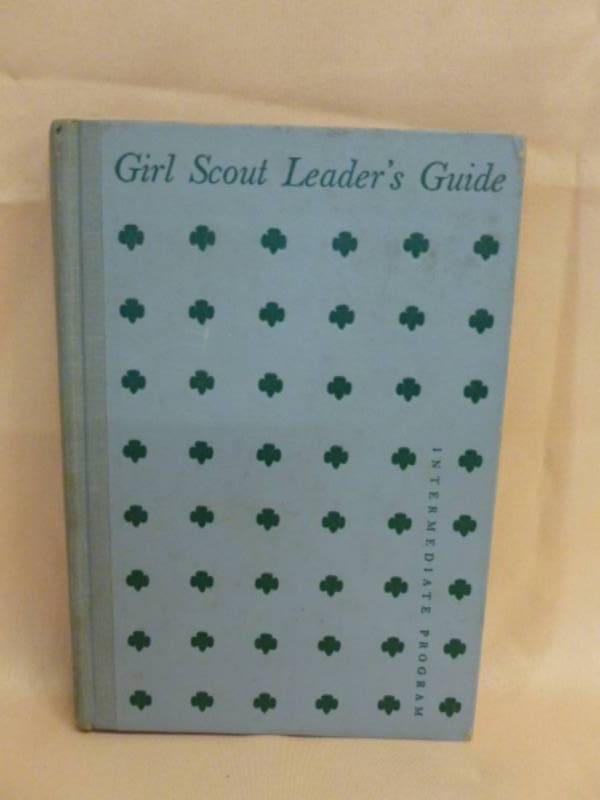 lot 110 image: Vintage Girl Scouts