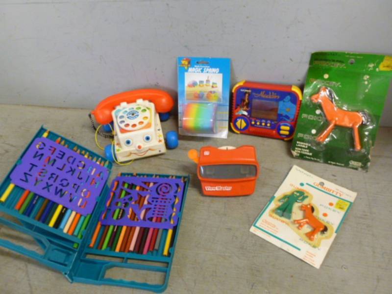 lot 114 image: Toys