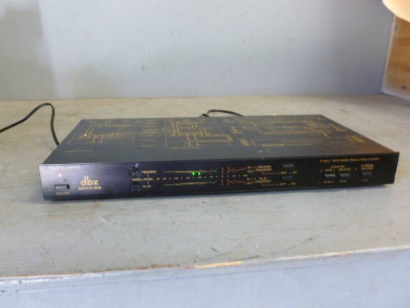 lot 133 image: Electronics