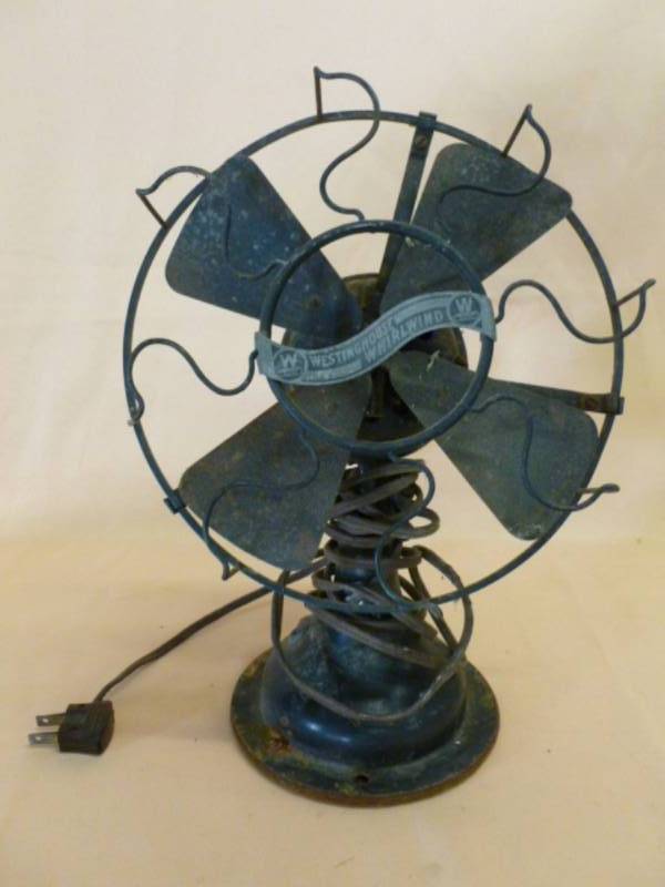 lot 147 image: Vintage Fan