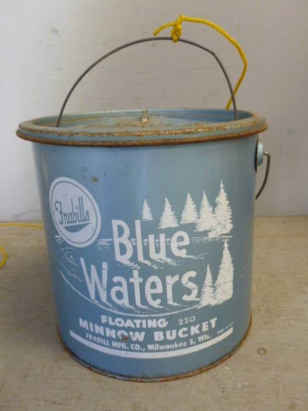 lot 156 image: Vintage Minnow Bucket