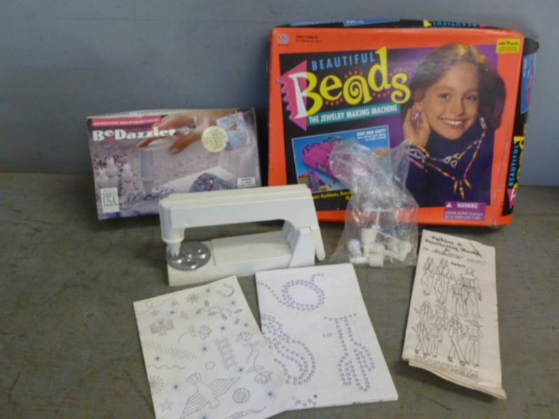 lot 165 image: Craft Items