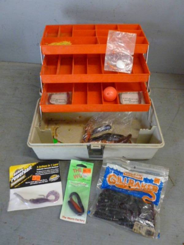 lot 189 image: Tackle Box