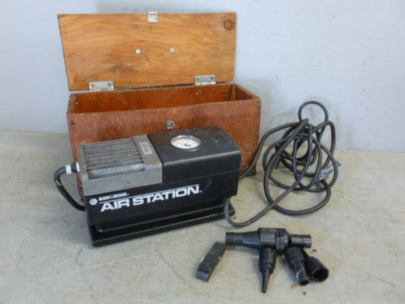 lot 202 image: Air Compressor