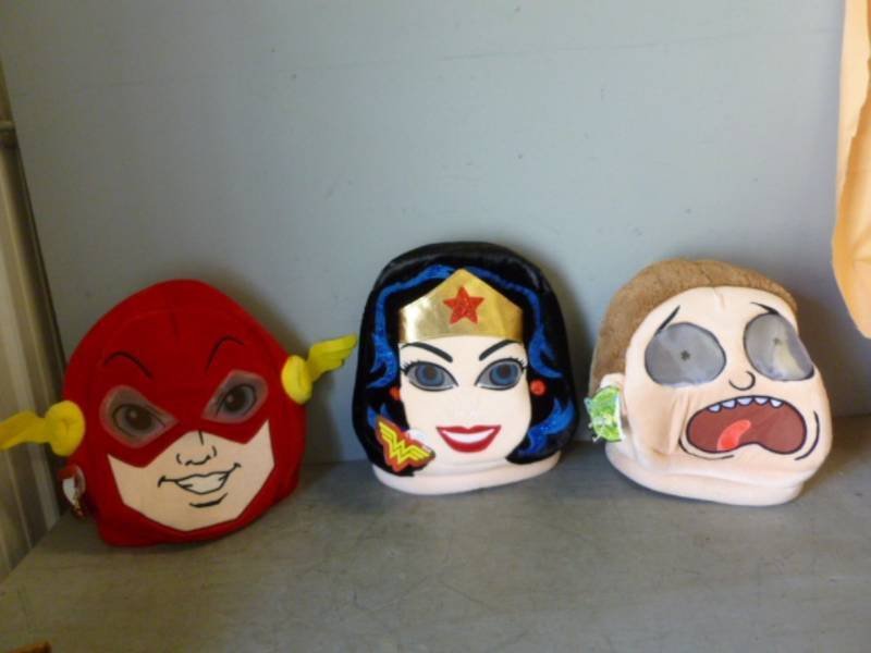 lot 209 image: New Masks