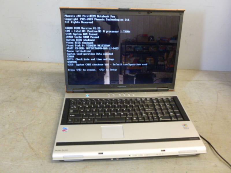 lot 241 image: Toshiba Laptop