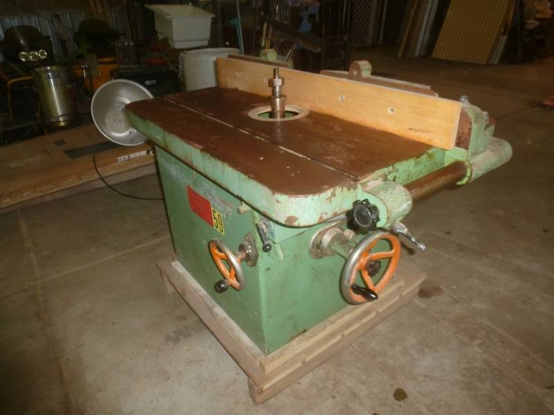 lot 4 image: Teagle & Sonner Wood Shaper