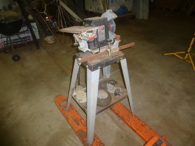 lot 27 image: Foley Sharpener