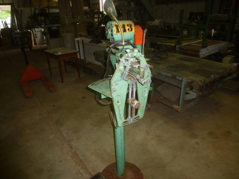 lot 28 image: Foley Saw Filing Machine