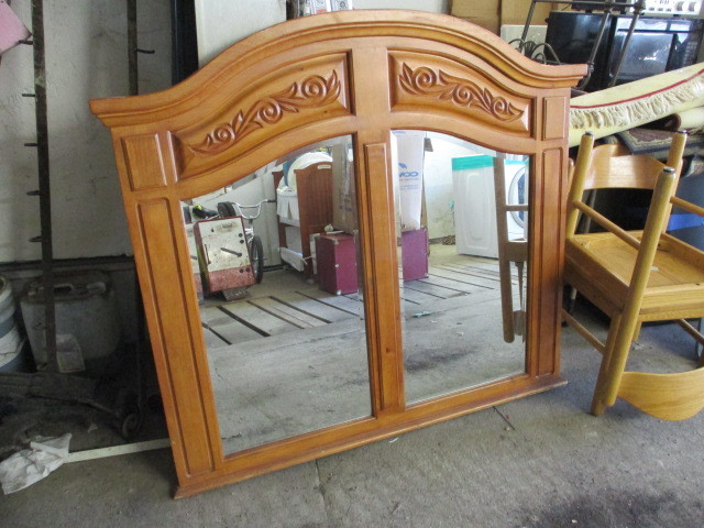 lot 47 image: Large Mirror