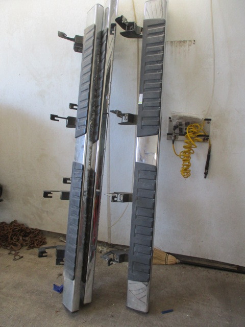 lot 66 image: Chevy Truck Step Bars