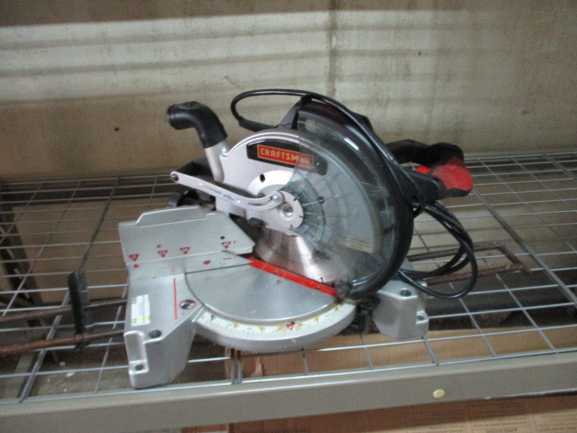 lot 72 image: Craftsman Miter Saw