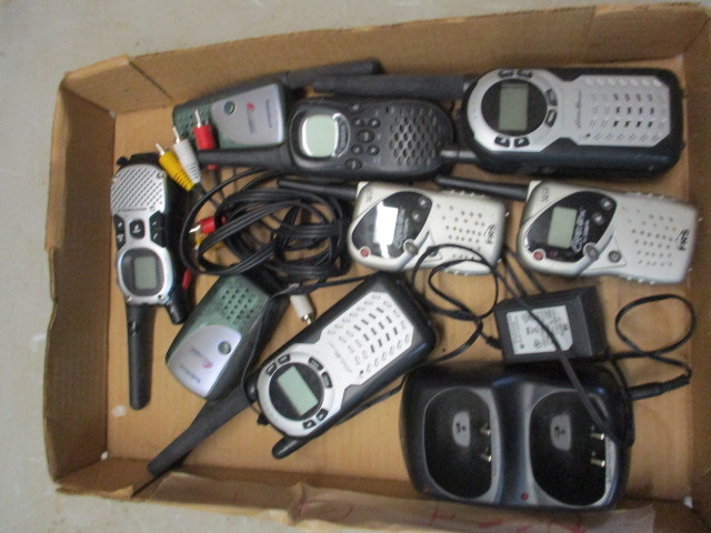 lot 112 image: Walkie Talkies