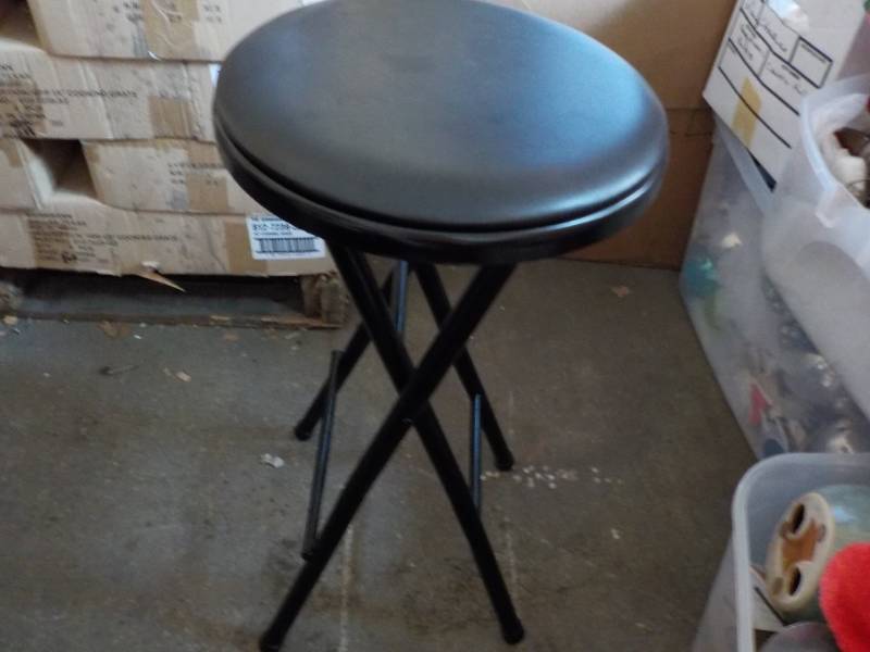 lot 12 image: Black Stool Collaspible...