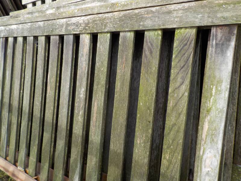 lot 39 image: 6 Fence Panels 67 x 48 not sure if...