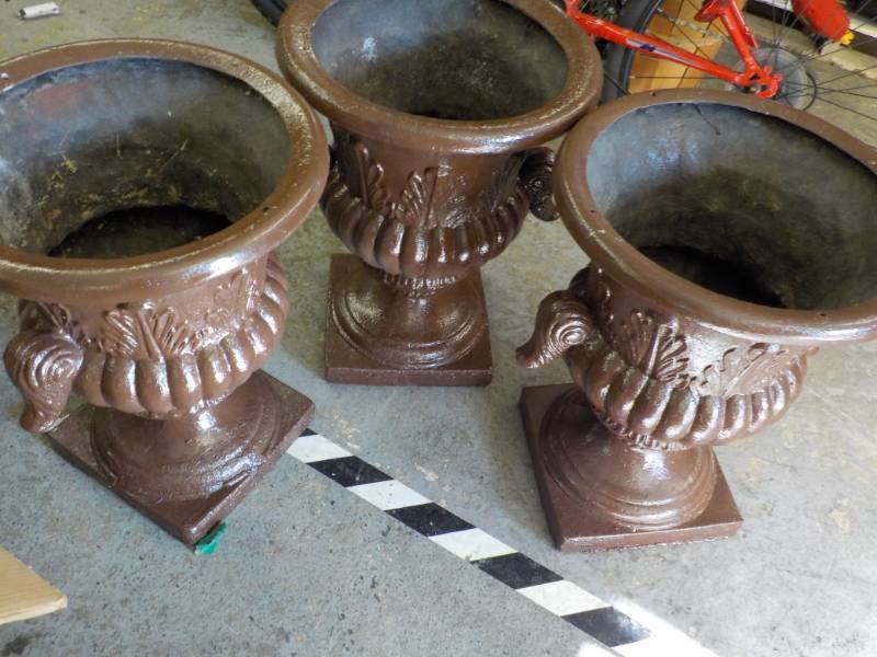 lot 70 image: 3 Urns 16 diameter x 21...