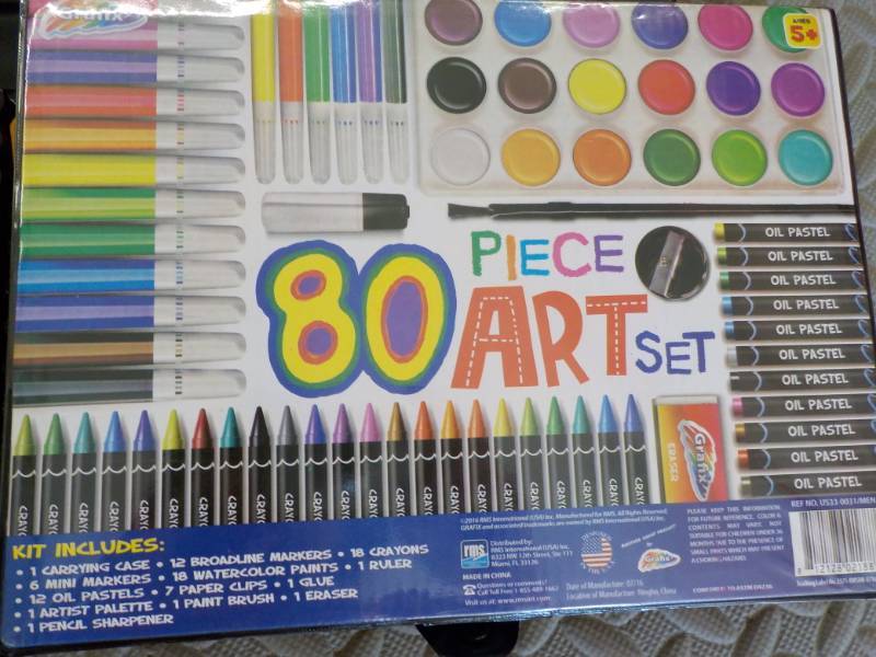 lot 75 image: 80 Piece Art Set...