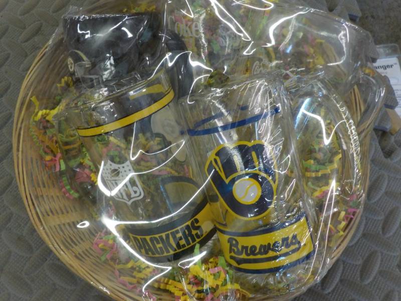 lot 120 image: 5 Glass Gift Set...