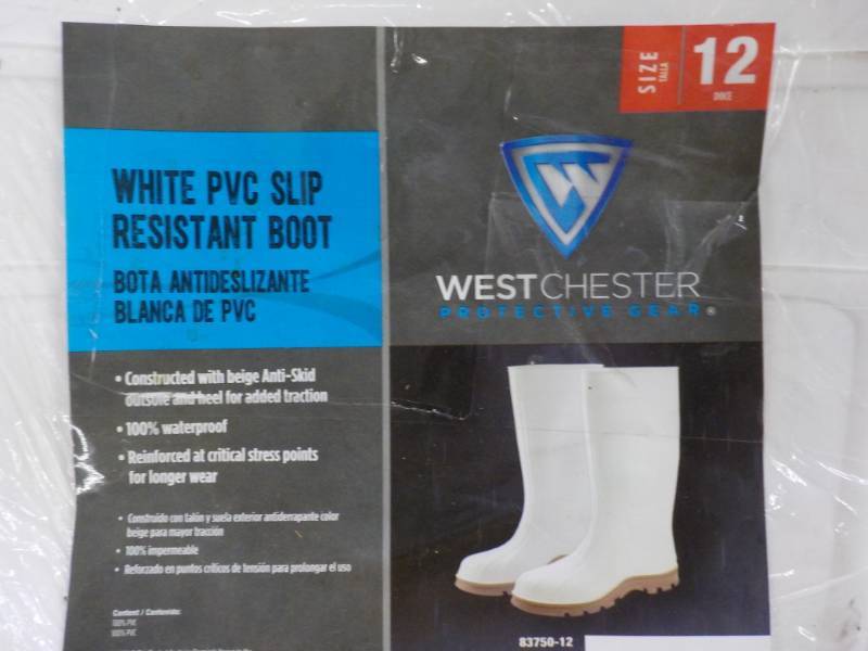 lot 127 image: White PVC Slip Resistant Boots siz...