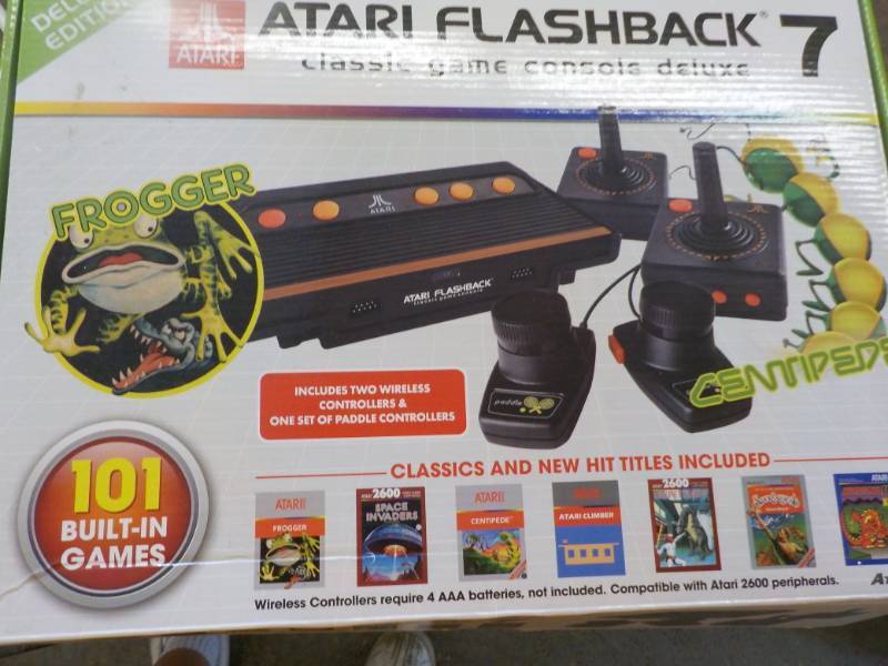 lot 163 image: Atari FlashBack 7 looks unused...